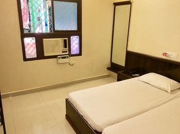 Bhimas Inn -Puratchi Thalaivar Dr M G Ramachandran Central Railway Station Chennai Exterior foto